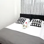 Mila - A Stylish Apartment Near Sarajevo Airport