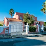 Villa Paraiso Spacious And Central To Enjoy Best Beaches Ac Wifi Garden Pool