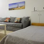 Apartamento Praia De Altura Com Terraco, Barbecue, A/C E Wifi