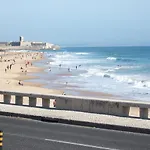 Carcavelos Surf