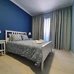 Inn Faro - Casa Amarela - Guest House