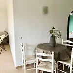 Comfortable Apartment Tavira + Terrace