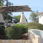 Luxurious Villa In Silves With Swimming Pool