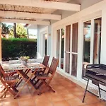 Cozy 3 Bedroom New Villa, Sleeps 7