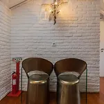 Lovelystay - Distinctive & Unique Apartment Next To Se Cathedral Of Lisbon - 5 Min To Chiado