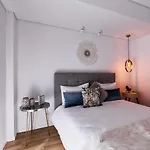 Kerala 49, Deluxe Flat In Historic Center