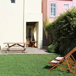 A Bica Hostel