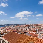 Lisbon Panoramic View -3Bedrs+3Baths+ Balconies+Ac