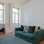 Liiiving In Porto | Bolhao Market Apartments