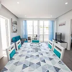 Casa Ayla