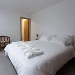 Abracos Dos Avos - Casas De Aldeia