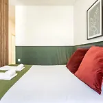 Mouzinho Darling Studio W/ Ac In City Center By Lovelystay