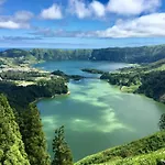 Moradia T3 Nas Sete Cidades, Casa Inteira, Muito Acolhedora