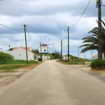 Charming House In Nazare With Terrace And Parking