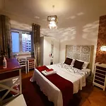 Ameli Rooms