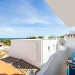 Serenidade - Sunny Flat In The Centre Of Salema