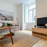Modern 1Bdr In Downtown Lisbon By Lovelystay