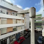Apartamento 2Q No Centro