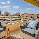 Marina 2Bdr Apartment With Balcony & Pool - 5Min From Beach By Lovelystay