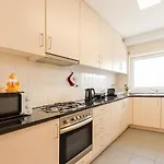 Sweet Living Viana - City Centre Apartment With Garage