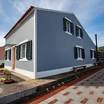 Casa Da Porta Amarela