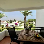 Armacao De Pera Brightness 2 With Pool By Homing