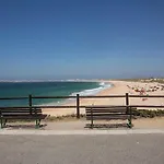 Vista Espectacular Playa De Supertubos, Peniche