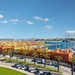 Praia Da Rocha Bliss W/ Balcony - 5Min Walk To The Beach - By Lovelystay
