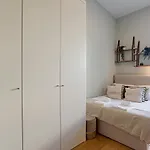 31 Janeiro 157 - Stylish 1Br W/ Ac & Balcony By Lovelystay