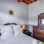 Refugio Do Sol - Azorean Butler