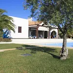 Villa Oasis Azul - Beautiful Villa With Heated Private Pool Short Walk To All Amenities