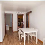 Apartamento Com Terraco E Churrasqueira