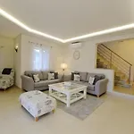 Lovely Vilamoura Villa 4 Bedrooms Villa Pinhal Short Drive To Marina Air Conditioning