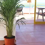 Brilhante - Large One Bedroom Condo With Splendid Seaview