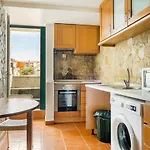 Apartamento Com Terraco E Churrasqueira