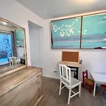 Apartamento 1 Quarto, Com Patio, Em Frente Praia