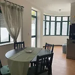 B Apartamentos Castelo