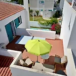 Casa Da Prainha - Private Pool, Next To The Beach