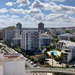 Apartamento Com Vista Espetacular, Ao Lado Da Praia
