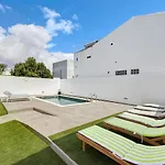 J B Ria Mar Villas Rc