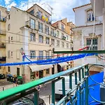 Inloveapartments - Alfama Balcony