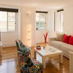 Apartamento Com Varanda No Centro De Lisboa, Ttl269