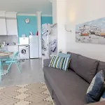 Like-Home Apt With Pool, Sea View And Garage