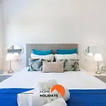 #200 Panoramic Flat By Home Holidays