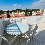 Charming Triplex T2 In The Old Village Vilamoura