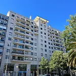 Columbano Suites Hotel Lisboa - Praca De Espanha, Sete Rios - Bookable Parking