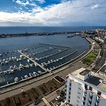 Azores 19Th Floor