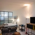 Touchy Porto