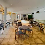Alto Club, Alvor, Portugal