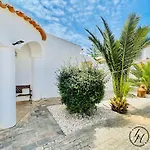 Villa Harmony - Stylish Villa - Pool & Terrace